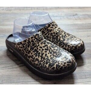 OOFOS Oocloog Limited Edition Cheetah Print Women’s Sz 10 Comfort Recovery Clogs